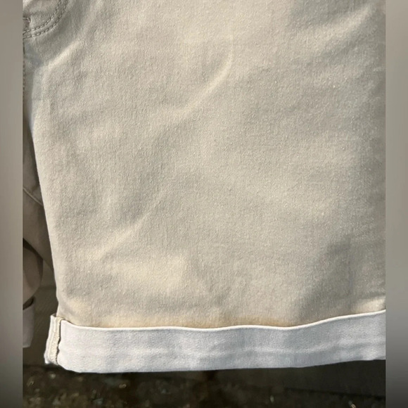 DKNY khaki shorts size 12 - Picture 7 of 11